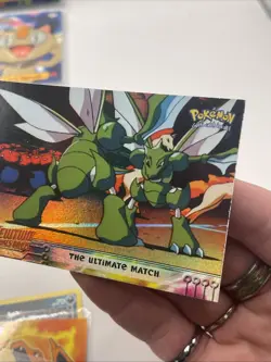 THE ULTIMATE MATCH #34 - RAINBOW HOLO TOPPS BLUE MEWTWO SB - POKEMON CARD NM - Image 3