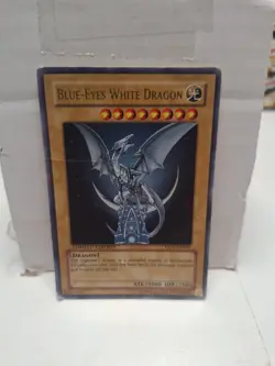 Yu-Gi-Oh! TCG Blue-Eyes White Dragon #YAP1-EN001 NM/LP Limited Ultra Rare - Image 1