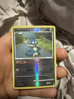 Pokemon TCG – Munchlax Lv. 8 – 33/130 – Diamond & Pearl (2007) Lp - Image 1