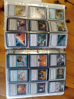 Huge MTG Binder 600+ Cards Rare 1995 Vintage Attic Find Rare Holo Foil - Image 2