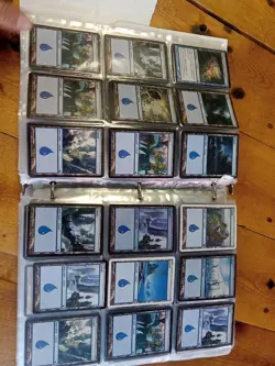 Huge MTG Binder 600+ Cards Rare 1995 Vintage Attic Find Rare Holo Foil - Image 3