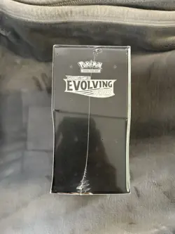 Pokemon TCG Sword and Shield Evolving Skies Elite Trainer Box ETB Sealed - Image 3