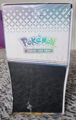 Pokemon TCG Scarlet & Violet Prismatic Evolutions Elite Trainer Box New & Sealed - Image 3