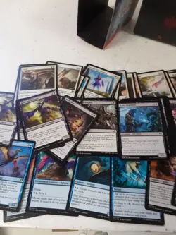 Magic The Gathering Innistrad Crimson Vow Mixed Card Lot with Deck Box Preloved - Image 4