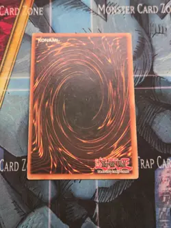Blue-Eyes White Dragon SDK-001 Starter Deck: Kaiba Unlimited - Image 3