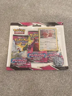 Pokemon TCG: Sword & Shield Fusion Strike - Sealed/New - Image 2