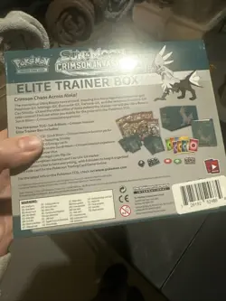 Pokemon TCG: Sun and Moon - Crimson Invasion Elite Trainer Box 728192524684 - Image 4
