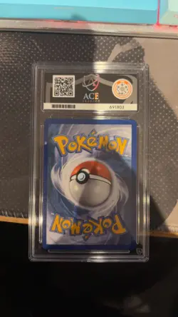 Pokemon TCG Glaceon VMAX Evolving Skies 209/203 Holo - ACE 10 GEM MINT - Image 2