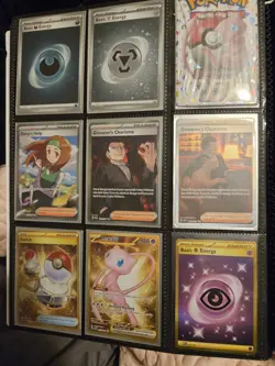 Pokemon Scarlet & Violet 151 Binder With Cards Included - Image 3