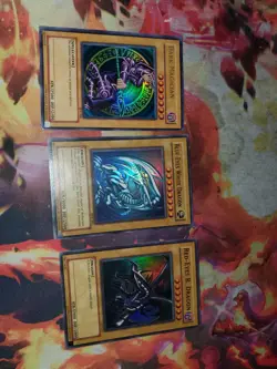 Yugioh! Vintage Card lot, Holos, Exodia Blue Eyes Dark Magician Red Eyes Binder - Image 4