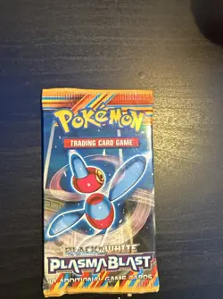 Pokemon Plasma Blast Black & White Booster Pack - 10 Cards 820650108341 - Image 1