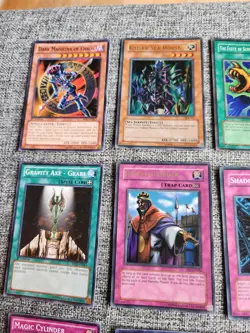 YU-GI-OH LOT OF 24 HOLO PRIZM CARDS MIXED YUGIOH CCG TCG B1 - Image 5