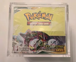 Pokemon TCG Evolving Skies Booster Box w Acrylic Case See Description Hole/Dent - Image 1