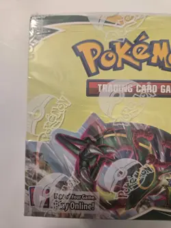 Pokemon TCG Evolving Skies Booster Box w Acrylic Case See Description Hole/Dent - Image 5