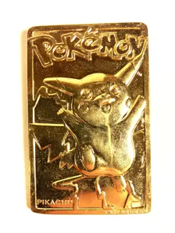 Pokemon #25 gold Pikachu Card with Ball Case. - Image 4
