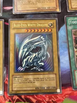 Blue Eyes White Dragon 1st Edition Yu-Gi-Oh Card Lot - Image 5
