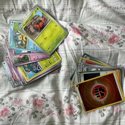 Pokemon Card Lot Perfect for Beginners or Children, Contains ~500 Cards - Image 4