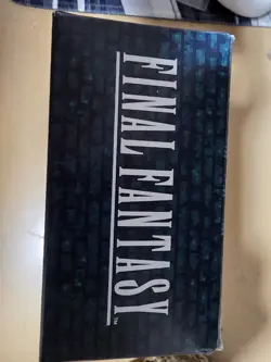 MTG Final Fantasy Pre-Release EMPTY Box w/ D20 spindown - Image 3