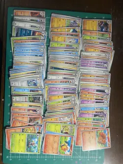 Japanese Pokemon Lot of 500 Trainers Non Foils and Halos NM/Mint - Image 2