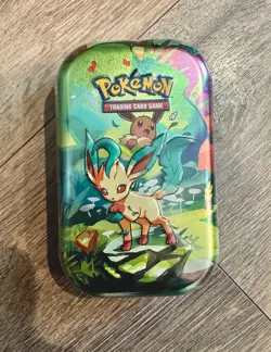 Pokemon: Scarlet and Violet Prismatic Evolutions Mini Tin - Leafeon - Image 1
