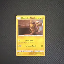Detective Pikachu SM190 Black Star Promo Holo - Sun & Moon - Pokemon TCG - Image 1