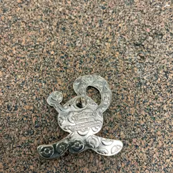 Pokemon TCG Official 2016 Manaphy Metal Enamel Pin Blue With Back - Image 2