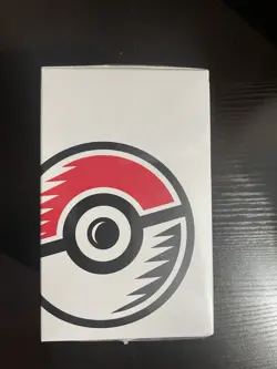 Pokemon TCG: Celestial Espeon & Umbreon Premium Deck Box - Image 4