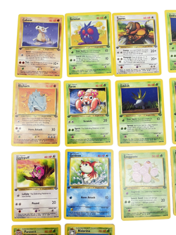 1999 Pokemon TCG Jungle First Edition Mixed Lot - Image 2