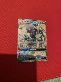 Pokemon Sun & Moon Guardians Rising Alolan Ninetales gx 22 22/145 mint condition - Image 1