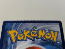 Printing error. Heracross 006/198 Chilling Reign LP/NM top of card pinched - Image 5