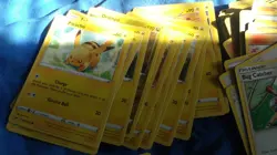 Pokemon Card Lot - over 100 cards - Image 4