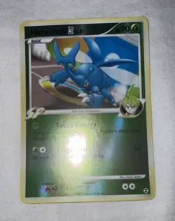 Pokemon TCG Heracross 24/111 Rising Rivals Reverse Holo Rare - Image 1