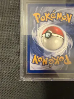 1st Edition Moltres Fossil - GEM MINT 1999 Pokemon English CGC9.5 (scans 10 now) - Image 2
