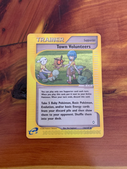 Town Volunteers 136/147 Uncommon Aquapolis Pokemon Card! - Image 1