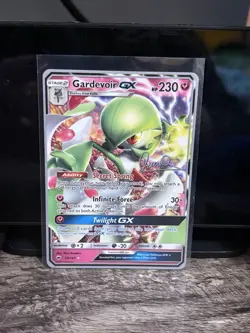 Pokemon TCG Gardevoir GX #93/147 Burning Shadows Ultra Rare - Image 2