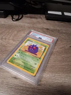 1999 Pokemon Jungle 1st Edition Venonat #63 PSA 10 - Image 4
