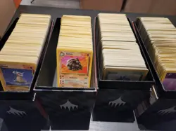 Huge Bulk Lot of 1000+ Pokemon Cards and 500 energy/trainer Vintage 1999 WOTC - Image 1