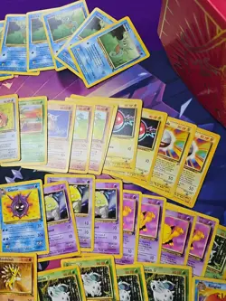 Huge Collection Bulk Lot of 600+ Pokemon Cards Vintage 1999 WOTC - Image 2