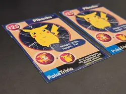 2x Pokemon Burger King Pikachu #25 PokeTrivia 1 Perforated 1 Smooth Promo 1999 - Image 3
