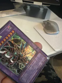Yugioh Dark Paladin Holo Limited Edition DMG001 - Image 2