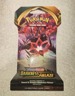 Pokemon TCG Sword & Shield Darkness Ablaze Sleeved Booster Pack 2020 - Image 2