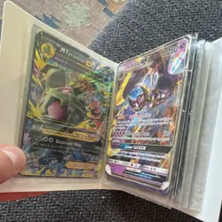 2 Pokemon Binders with old cards. good cards - Image 4