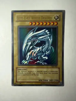 YUGIOH BLUE-EYES WHITE DRAGON SDK-001 ULTRA UNLIMITED ED LP - Image 1