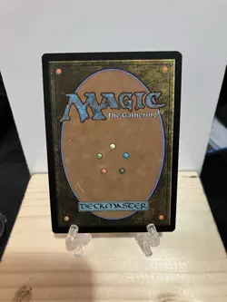 Roaming Throne The Lost Caverns of Ixalan Foil - Image 2