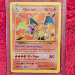 Pokemon Charizard 11/108 Evolutions Holo Rare Spanish 150 HP 200 Attack Card - Image 1