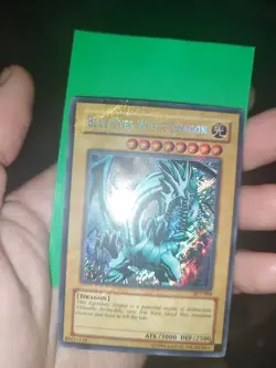 Yu-Gi-Oh Holo Blue-Eyes White Dragon BPT-009 🩸 - Image 3
