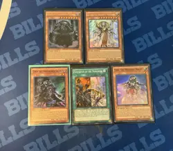 Yu-Gi-Oh LOT (5) SR01 Monarch Structure Deck 1st Ed Ultra/Super Rare Squire - Image 1
