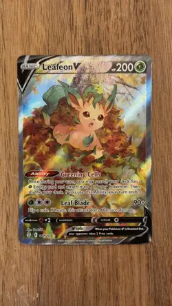Pokemon Leafeon V (Alternate Full Art) 167/203 SWSH07 NM Holo Card - Image 4
