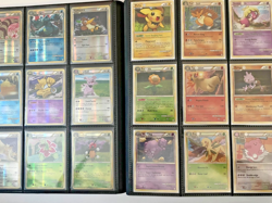 Pokemon TCG HGSS - 98% COMPLETE SET + BONUS CARDS BUNDLE (NEAR MINT) - Image 4