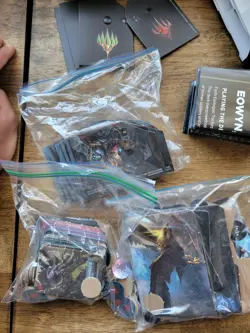 MTG Tokens, Boxes, Health Counters From Various Sets LOTR, Warhammer - Image 4